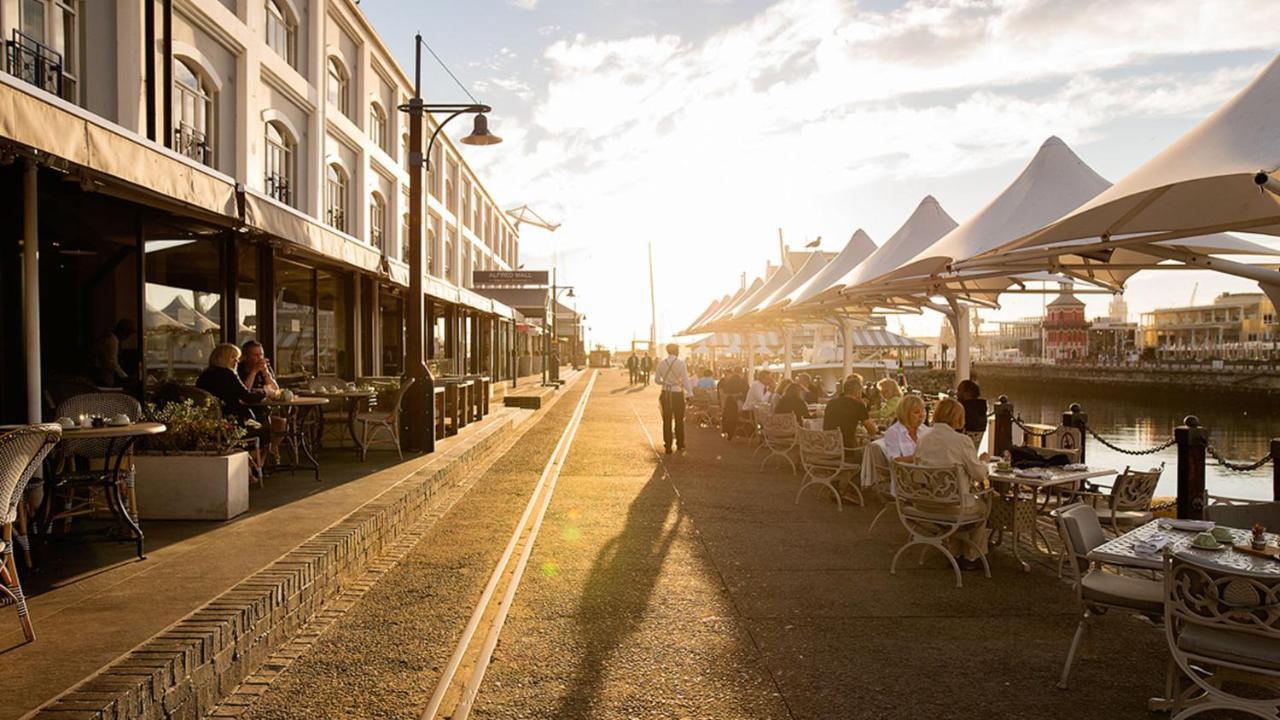Victoria & Alfred By Newmark 4*